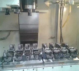 发动机连杆加工夹具